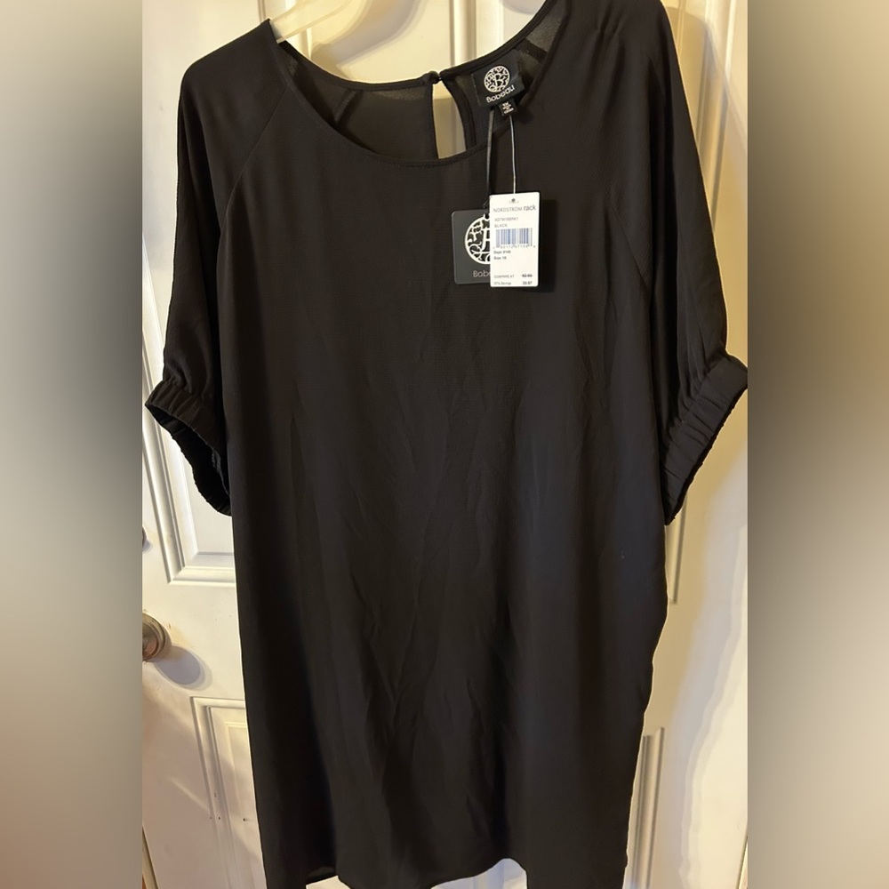 Bobeau Classic Black Knee length Shift Dress with Elbow-length Sleeves